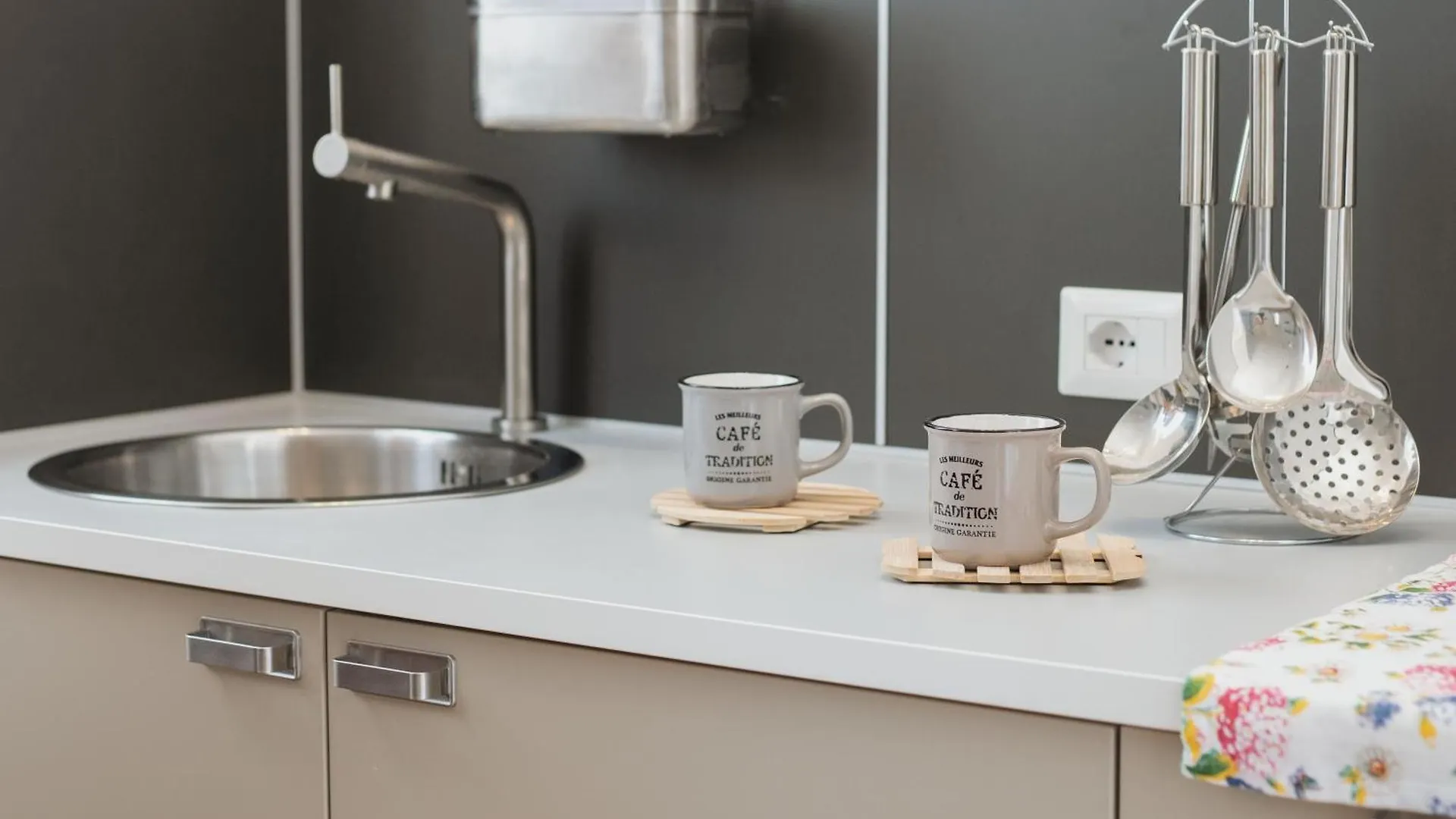 Apartment Vesuvio Home Capodichino Naples