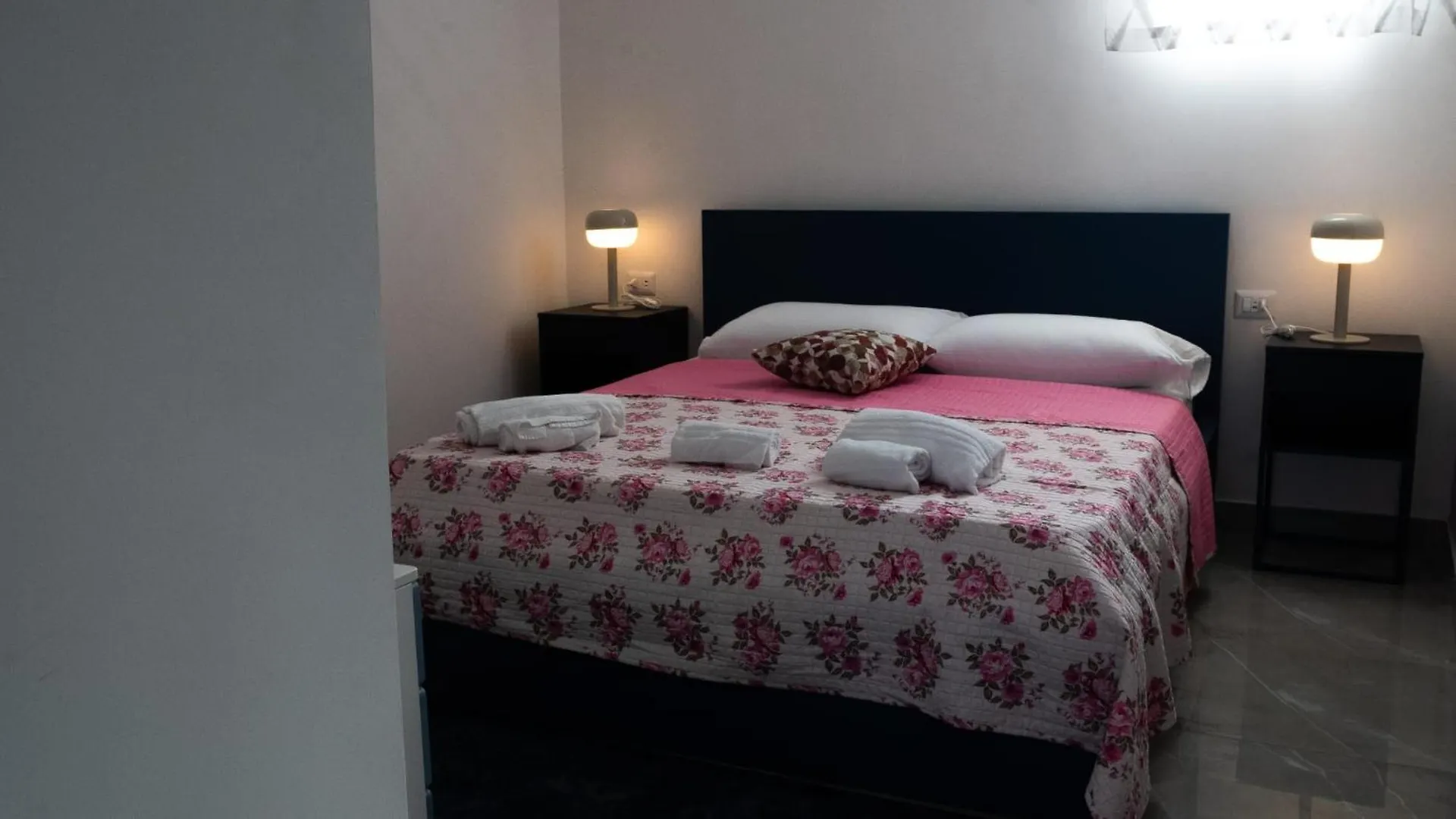 Vesuvio Home Capodichino Naples Apartment